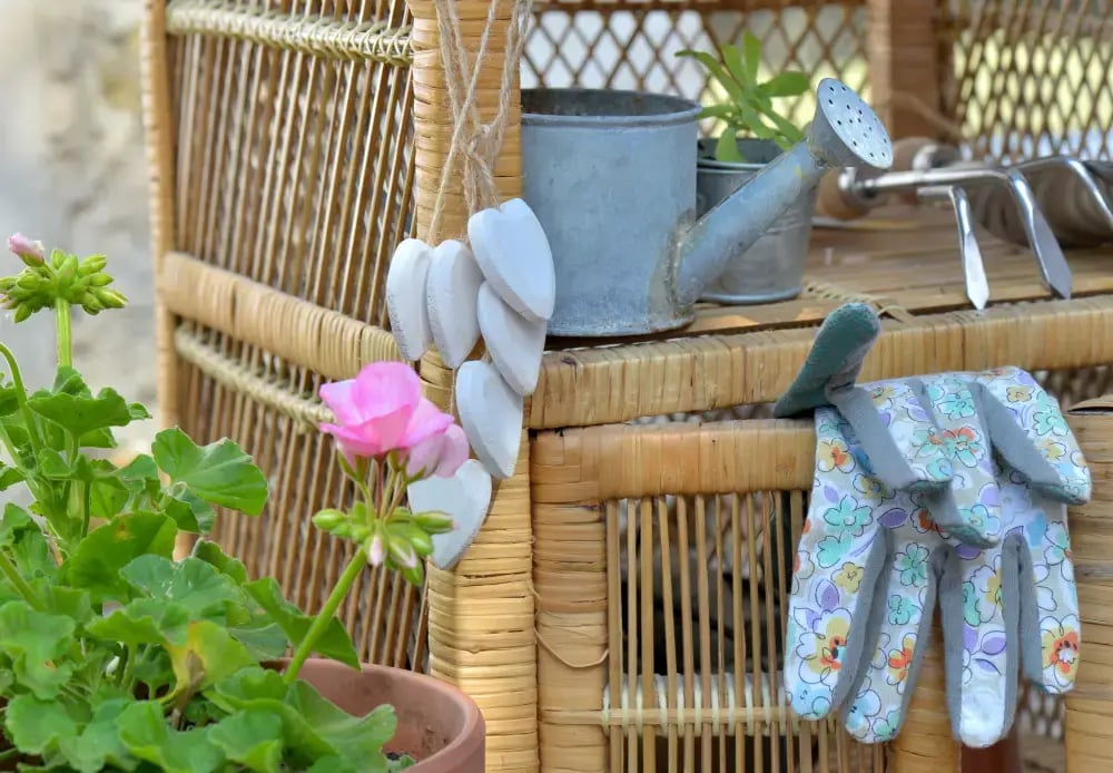 7 Garden Decoration Items to Enhance Your Outdoor Living Experience