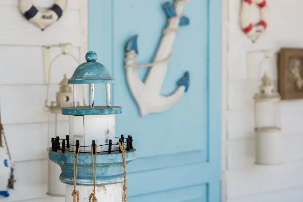 Nautical Decor: The Essence of a Fresh and Timeless Style