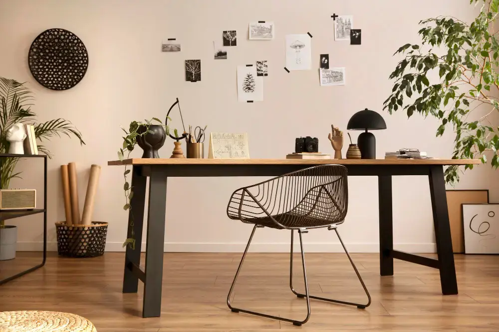 How to decorate an Office at Work with style
