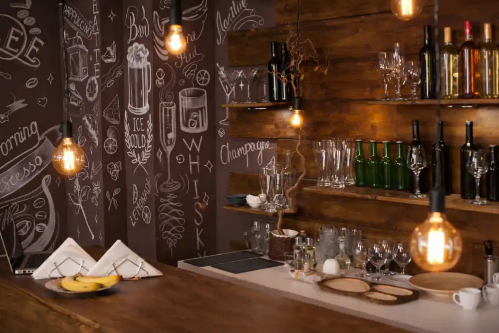Décoration pour un bar : comment créer une ambiance unique avec l’aide d’un grossiste en décoration